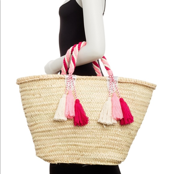 Giselle Tara Straw Tote - Picture 2 of 4